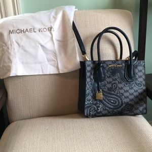 Micheal Kors Purse